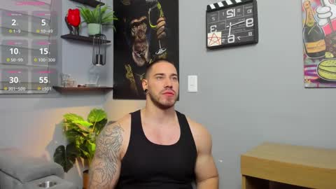 Snapshot of giorgio_leone2 chatting on 09-27-25, 05:01 Giorgio leone online show from 09-27-25, 05:01