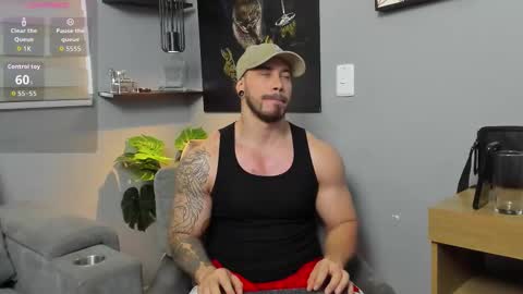 Snapshot of giorgio_leone2 chatting on 10-26-25, 06:14 Giorgio leone online show from 10-26-25, 06:14