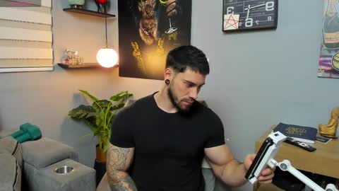Giorgio leone online show from 05-20-26, 05:24