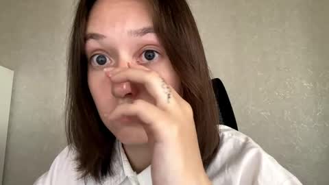 Melisa online show from 05-17-26, 05:05