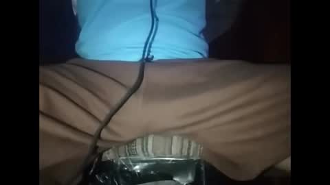 Snapshot of giovannyca chatting on 01-02-25, 05:03 GuidoGiovan online show from 01-02-25, 05:03