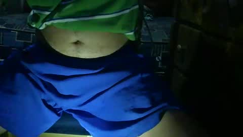 Snapshot of giovannyca chatting on 10-11-25, 06:34 GuidoGiovan online show from 10-11-25, 06:34