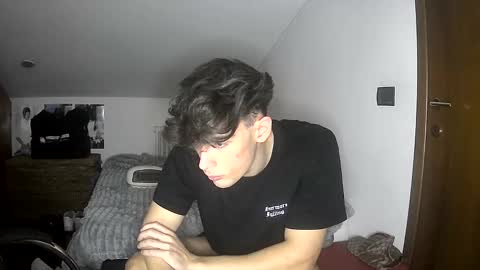 giovyyx online show from 02-05-26, 01:05