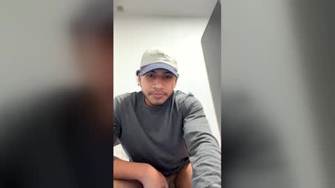 Snapshot of giraldosan320 chatting on 01-07-26, 11:07 giraldosan320 online show from 01-07-26, 11:07