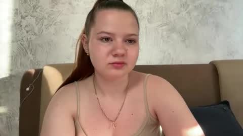girl_cute07 online show from 05-27-26, 05:10