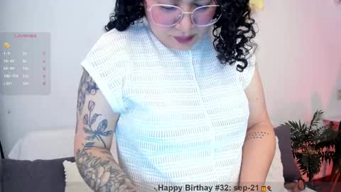 girl_inline online show from 09-19-25, 12:23