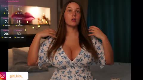 girl kira  online show from 04-25-26, 07:33