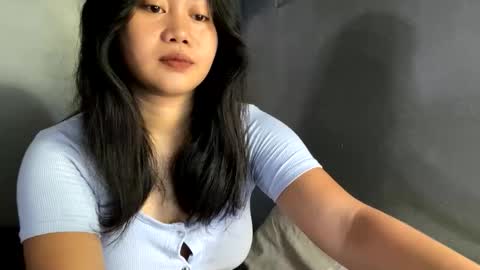 Snapshot of girl_kylax chatting on 10-28-25, 04:05 ilove play tab and dirty online show from 10-28-25, 04:05