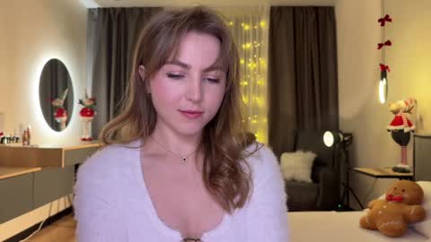 Snapshot of girl_next_door19 chatting on 12-28-24, 05:23 Sabi ------ online show from 12-28-24, 05:23