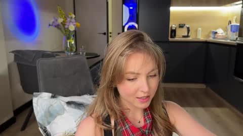 Snapshot of girl_next_door19 chatting on 02-05-25, 08:11 Sabi ------ online show from 02-05-25, 08:11