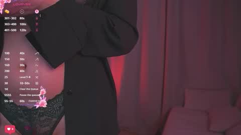 Snapshot of girl_peach_ chatting on 02-20-26, 09:37 Kate online show from 02-20-26, 09:37