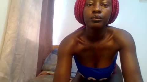 Snapshot of girl_shani chatting on 05-12-26, 06:43 girl_shani online show from 05-12-26, 06:43