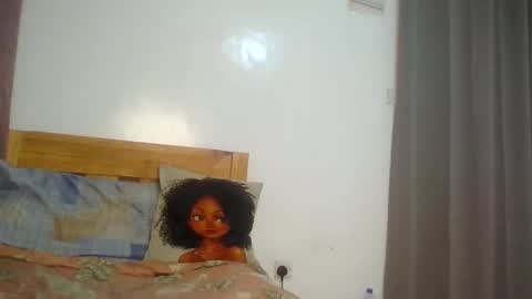 Snapshot of girl_shani chatting on 05-16-26, 07:12 girl_shani online show from 05-16-26, 07:12