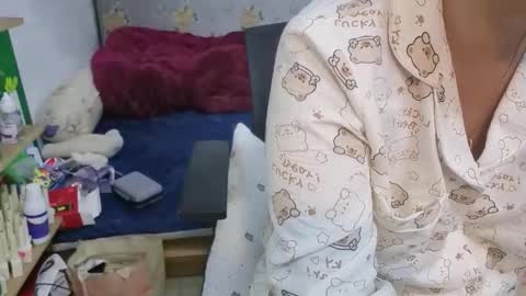 Snapshot of girlhanoi chatting on 12-22-25, 02:30 girlhanoi online show from 12-22-25, 02:30