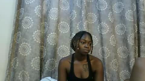 Snapshot of girlnextdoor60 chatting on 09-26-25, 05:11 Sexy online show from 09-26-25, 05:11