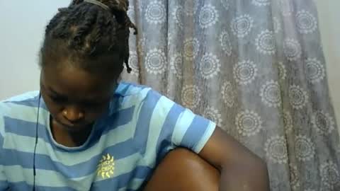 Snapshot of girlnextdoor60 chatting on 11-23-25, 08:14 Sexy online show from 11-23-25, 08:14