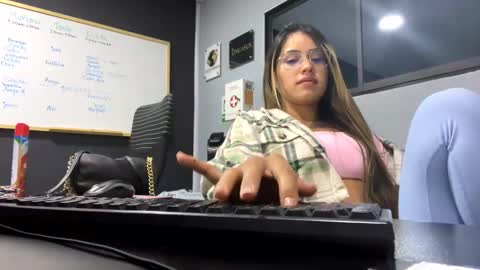 girlpinkxx online show from 01-15-25, 10:57