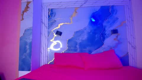 eleanor and celeste online show from 11-25-25, 03:06