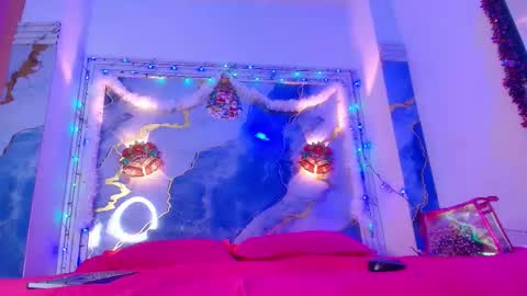 eleanor and celeste online show from 12-04-25, 03:27