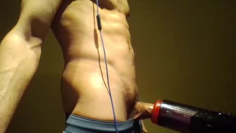 Snapshot of girlscumwithme33 chatting on 03-10-26, 03:33 girlscumwithme33 online show from 03-10-26, 03:33