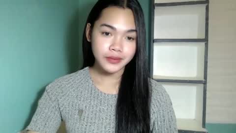 Snapshot of girlsweet_preciousxoxo chatting on 10-13-25, 08:14 Precious online show from 10-13-25, 08:14