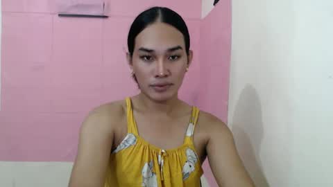 Rhaine online show from 12-03-24, 08:38