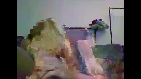 girlw0rm online show from 03-04-25, 02:06