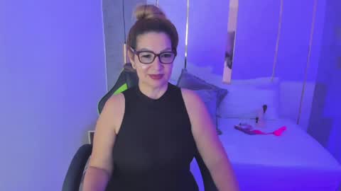 Gisella online show from 05-13-26, 12:57
