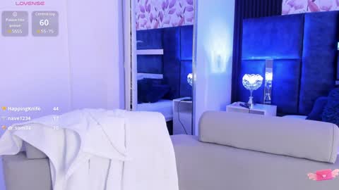 Snapshot of giselamaru chatting on 01-28-25, 03:25 online show from 01-28-25, 03:25