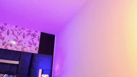 Snapshot of giselamaru chatting on 02-25-25, 09:53 online show from 02-25-25, 09:53