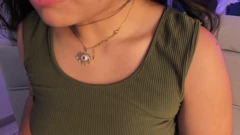 Snapshot of giselamaru chatting on 03-06-25, 01:57 online show from 03-06-25, 01:57