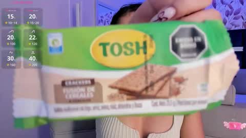 Snapshot of giselamaru chatting on 11-29-25, 03:04 online show from 11-29-25, 03:04