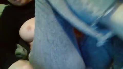 Snapshot of giselelove chatting on 11-18-25, 05:34 Gisella online show from 11-18-25, 05:34