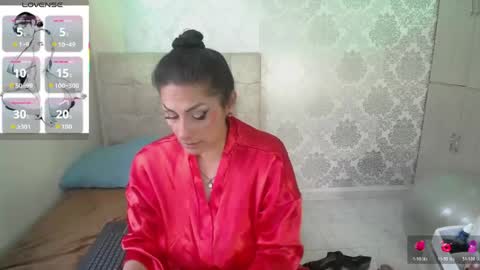 Snapshot of gisellecarter_ chatting on 06-03-26, 02:55 Giselle online show from 06-03-26, 02:55