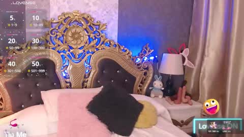 GiselleNoah online show from 11-16-25, 11:49