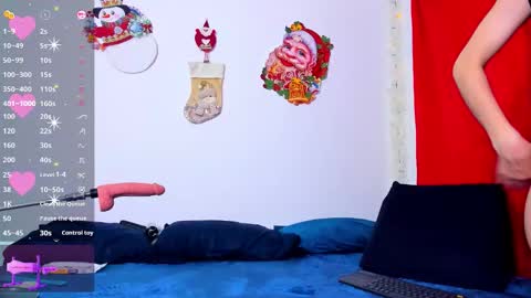 Snapshot of gissell01 chatting on 11-27-25, 02:35 Gigi online show from 11-27-25, 02:35