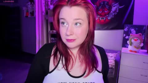 Snapshot of gitera_ chatting on 09-14-25, 07:13 AlexaMillis online show from 09-14-25, 07:13
