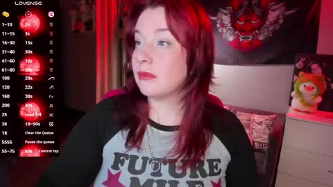 Snapshot of gitera_ chatting on 09-25-25, 10:02 AlexaMillis online show from 09-25-25, 10:02