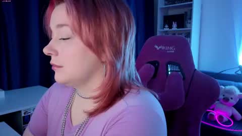 AlexaMillis online show from 06-12-26, 09:35