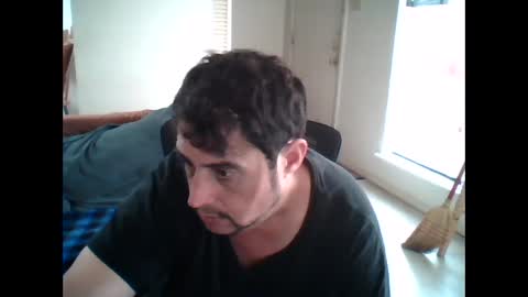 Snapshot of gitmehard008 chatting on 03-09-25, 05:17 gitmehard008 online show from 03-09-25, 05:17