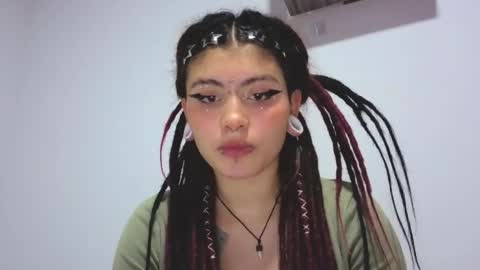 Giulietta online show from 03-26-26, 04:07