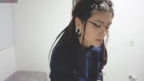 Giulietta online show from 04-18-26, 08:07