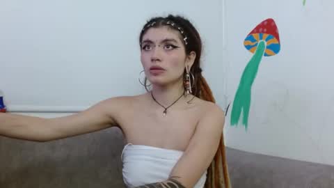 Snapshot of giulietta_mon chatting on 08-04-26, 02:48 Giulietta online show from 08-04-26, 02:48
