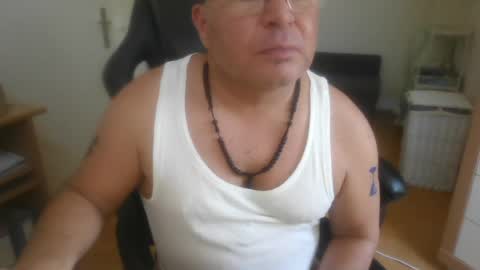 Snapshot of giulio203 chatting on 06-28-26, 09:48 giulio203 online show from 06-28-26, 09:48