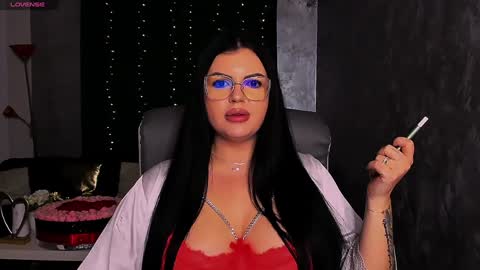 Snapshot of giulyalust chatting on 12-02-24, 03:15 Giulia online show from 12-02-24, 03:15