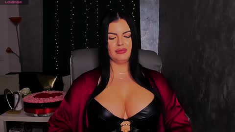 Snapshot of giulyalust chatting on 12-03-24, 03:20 Giulia online show from 12-03-24, 03:20