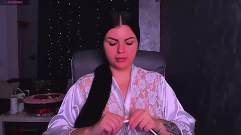 Snapshot of giulyalust chatting on 11-11-25, 04:34 Giulia online show from 11-11-25, 04:34