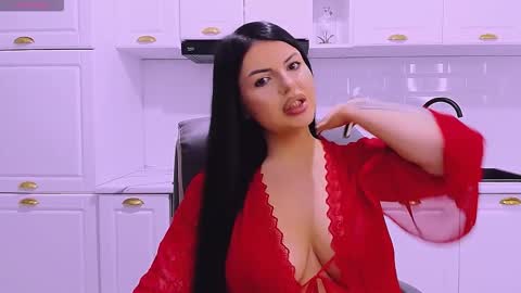 Snapshot of giulyalust chatting on 02-17-26, 10:16 Giulia online show from 02-17-26, 10:16