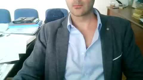 Snapshot of giuseppevai1 chatting on 04-22-26, 09:55 giuseppevai1 online show from 04-22-26, 09:55