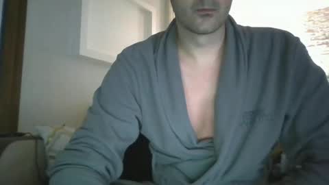 Snapshot of giuseppevai1 chatting on 05-10-26, 09:20 giuseppevai1 online show from 05-10-26, 09:20